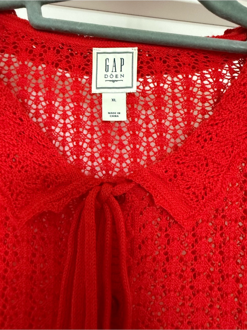 GAP x DOEN Open-Knit Tie-Neck Short Sleeve Blouse in Red - Picture 4 of 7